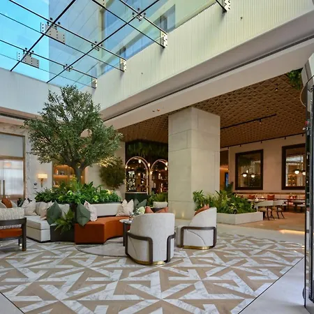 Onyx Rotana-2